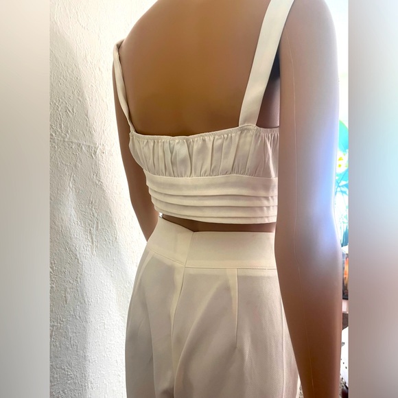 2 piece crop top pants set! 🛥️ Perfect when boating and outdoor activities. - Picture 3 of 9